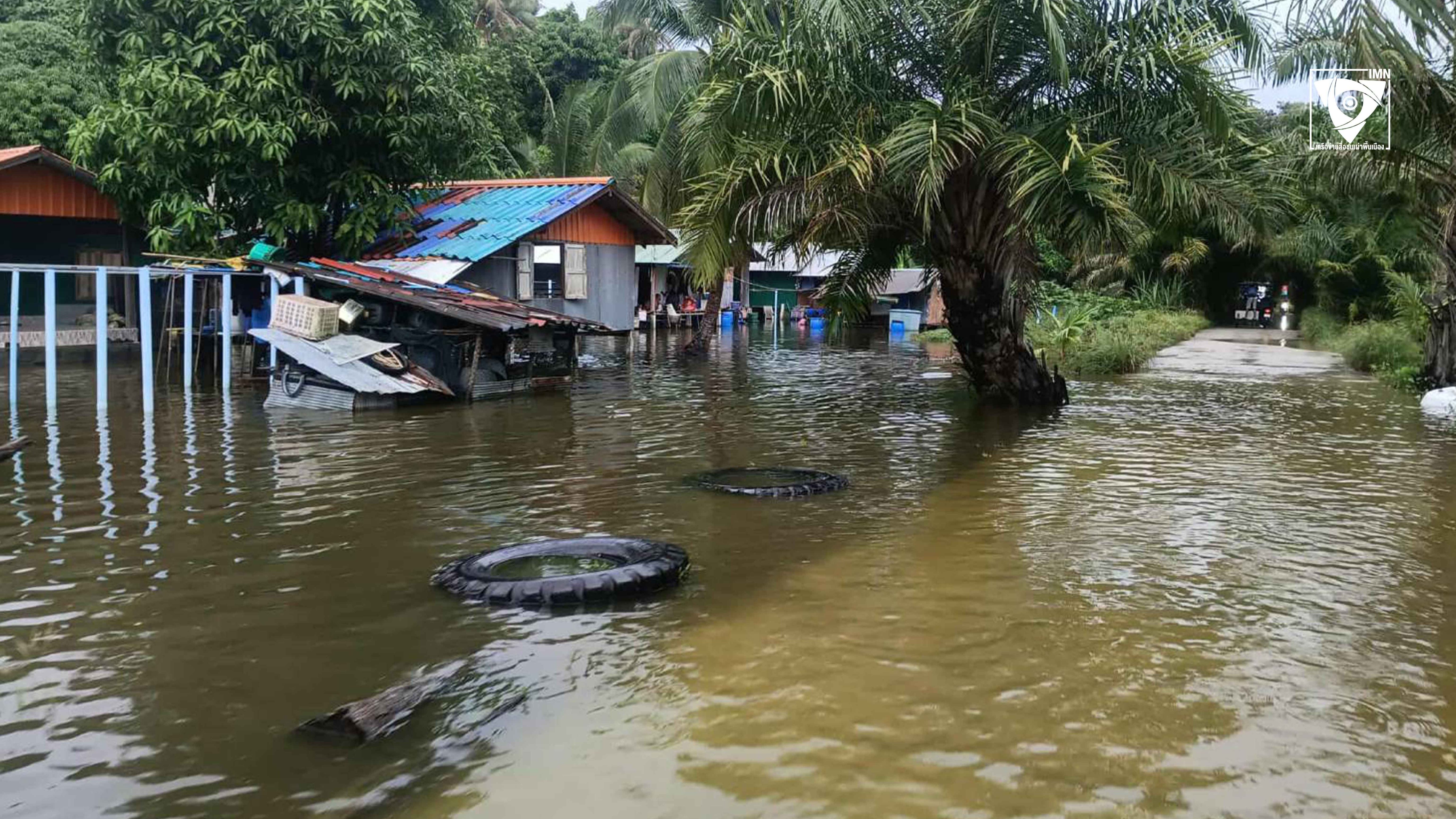 เหตุการณ์น้ำท่วมบนเกาะหลีเป๊ะ ภาพ: นภัสนันท์ ยาดำ